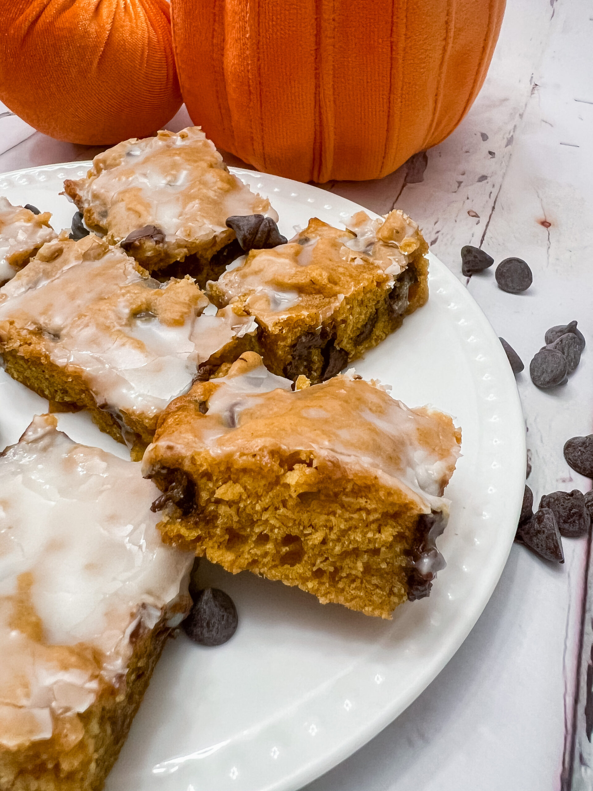 Pumpkin Chocolate Chip Bars